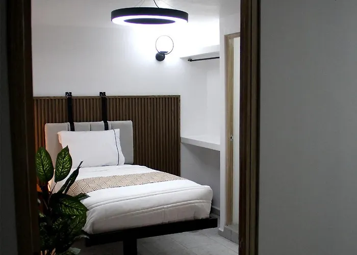 Guest house Oceania 198 Cerca Del Aeropuerto Cdmx Y Estadio Gnp 3*